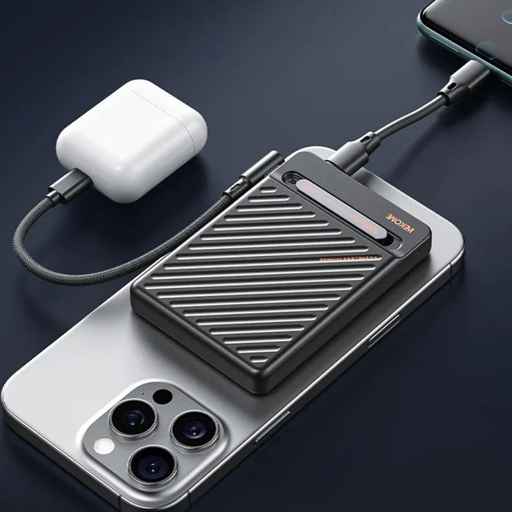 WP-70 Magnetic Wireless Power Bank 10000mAh Fast Charging Foldable Stand Portable Charger